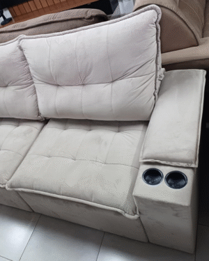 Sofá Itália Retrátil e Reclinável com Porta Copos